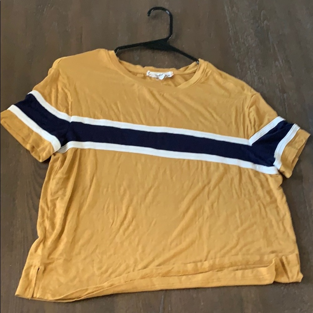 Cute top only worn once